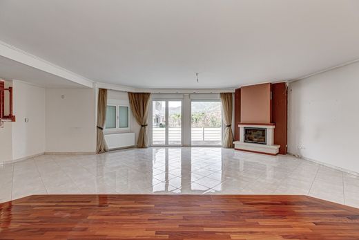 Villa in Acharnes, Nomarchía Anatolikís Attikís