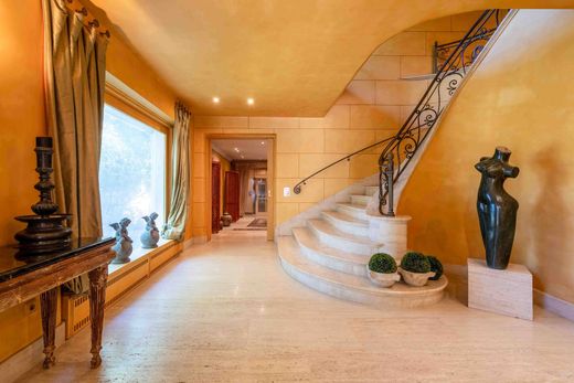 Villa in Ekáli, Nomarchía Athínas