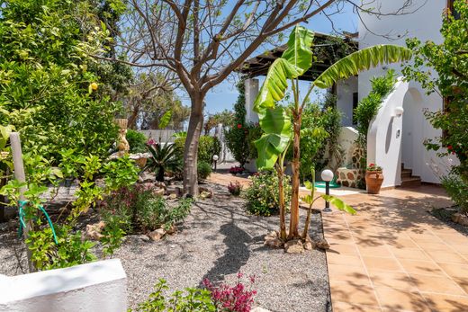 Detached House in Gennadi, Dodecanese