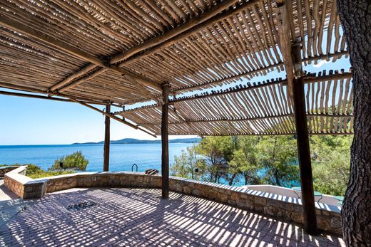 Villa in Palioúri, Chalcidice