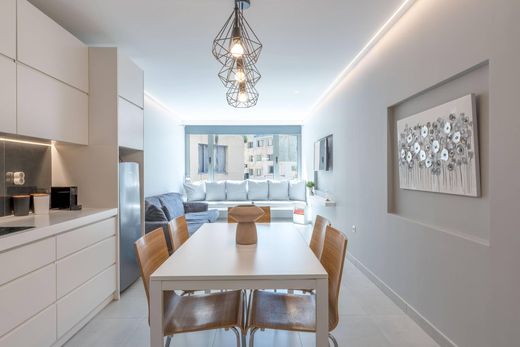 Appartamento a Atene, Nomarchía Athínas