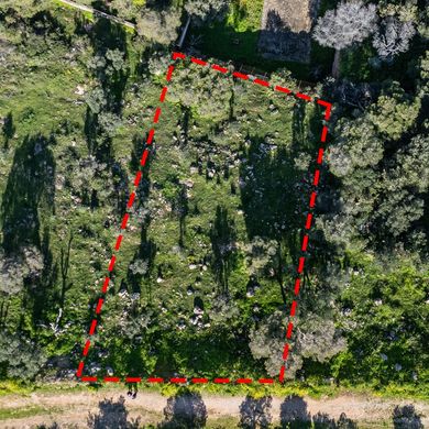 Terrain à Saronída, Nomarchía Anatolikís Attikís