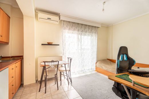 Vrijstaand huis in Thessaloniki, Nomós Thessaloníkis