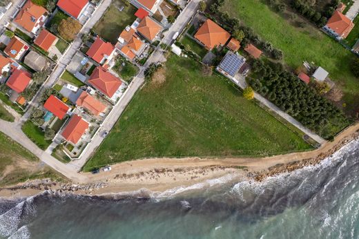 Land in Néa Kallikráteia, Chalkidikí