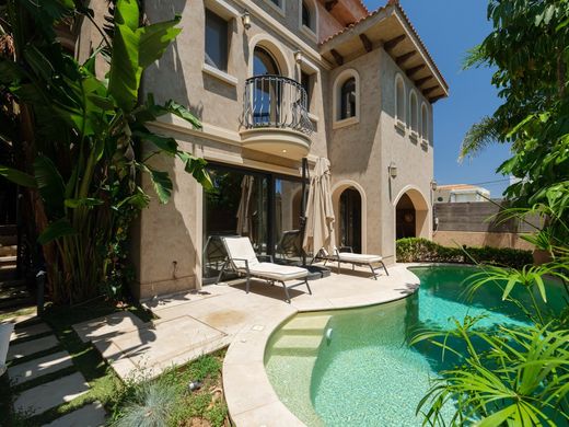 Detached House in Vári, Nomarchía Anatolikís Attikís