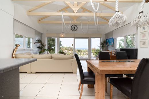 Detached House in Paradeísi, Dodecanese
