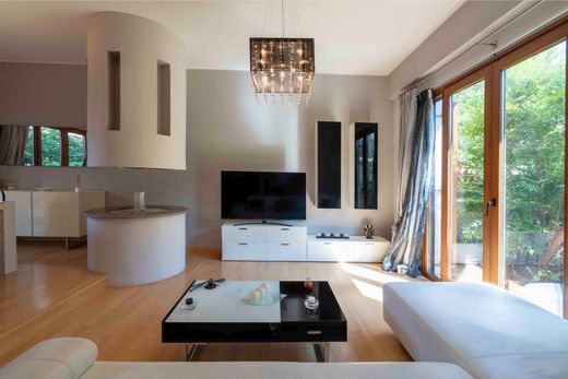 다세대 빌라 / Ilioúpoli, Nomarchía Athínas