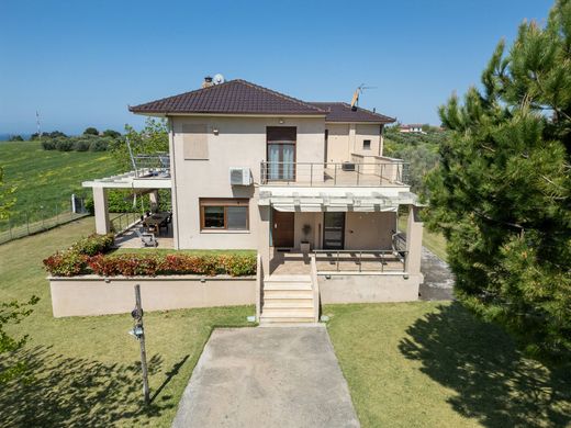 Detached House in Epanomí, Nomós Thessaloníkis