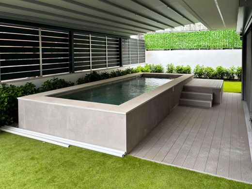 Apartment in Alimos, Nomarchía Athínas