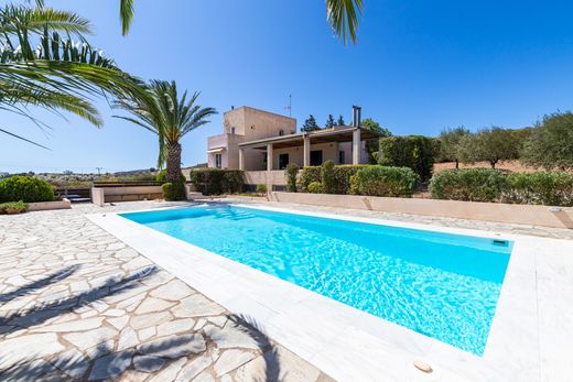 Detached House in Anávyssos, Nomarchía Anatolikís Attikís