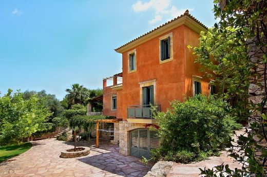 Dom jednorodzinny w Vári, Nomarchía Anatolikís Attikís