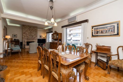 Glyfáda, Nomarchía Athínasのアパートメント