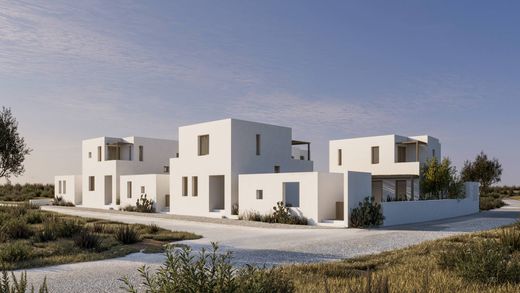 Villa Plurifamiliare a Páros, Cicladi