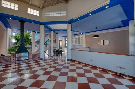 Частный Дом, Салоники, Nomós Thessaloníkis