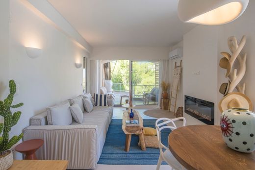 Appartamento a Vouliagméni, Nomarchía Anatolikís Attikís