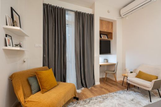 ‏דירה ב  אתונה, Nomarchía Athínas