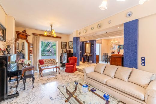 Κτίριο σε Κηφισιά, Nomarchía Athínas