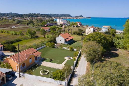 Casa Unifamiliare a Ágios Ioánnis, Nomós Kerkýras