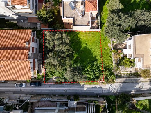 Terrain à Glyfáda, Nomarchía Athínas