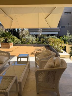 Müstakil ev Psychikó, Nomarchía Athínas