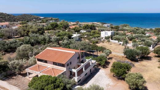 Einfamilienhaus in Saronída, Nomarchía Anatolikís Attikís