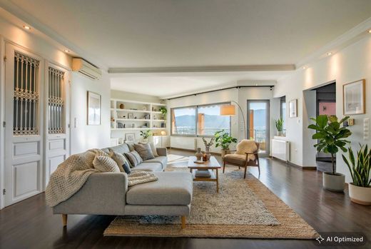 Piso / Apartamento en Atenas, Nomarchía Athínas