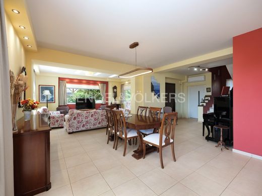 Rafína, Nomarchía Anatolikís Attikísの一戸建て住宅