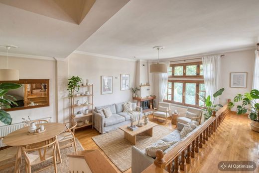 Detached House in Thessaloniki, Nomós Thessaloníkis