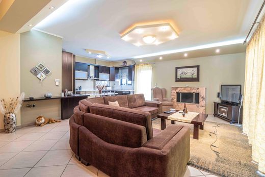 Casa en Kamateró, Nomós Piraiós