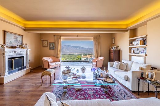 Detached House in Diónysos, Nomarchía Anatolikís Attikís