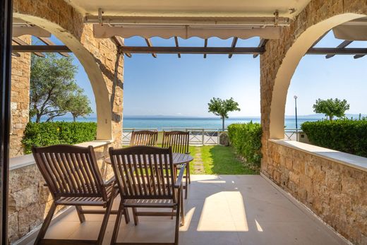 Συγκρότημα ανεξάρτητων κατοικιών σε Πολύχρονον, Νομός Χαλκιδικής