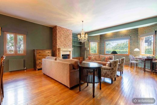 Detached House in Ellinikó, Nomarchía Athínas