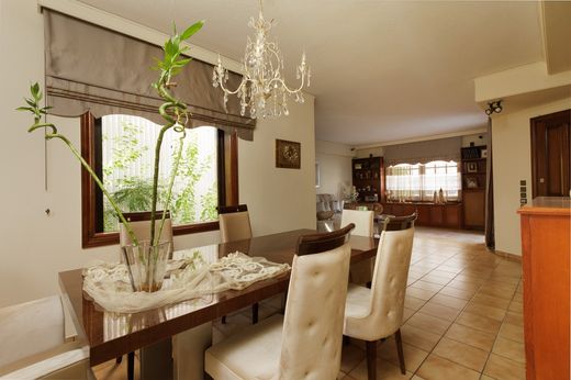 Semidetached House in Kifisiá, Nomarchía Athínas