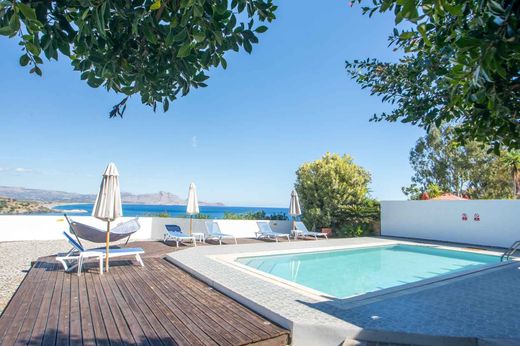 Villa Plurifamiliare a Lindos, Dodecaneso