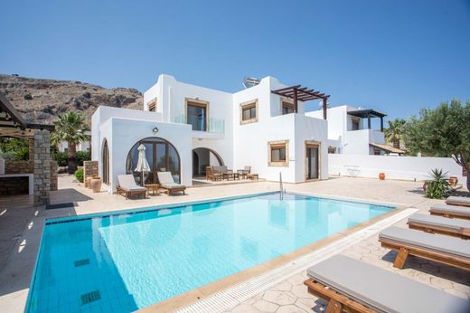 ‏וילה רב-משפחתית ב  לינדוס, האיים הדודקאנסיים
