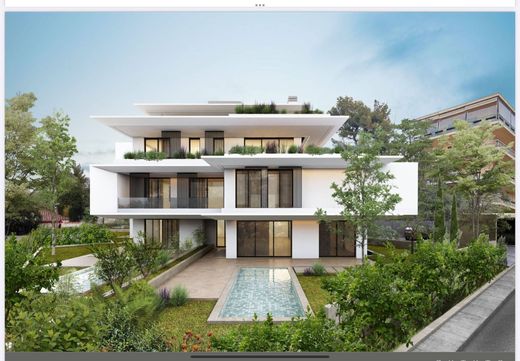 Piso / Apartamento en Kifisiá, Nomarchía Athínas