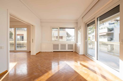 アテネ, Nomarchía Athínasのアパートメント