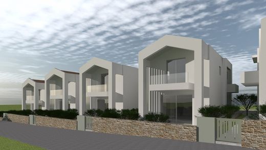 Villa multifamiliale à Políkhronon, Chalcidique