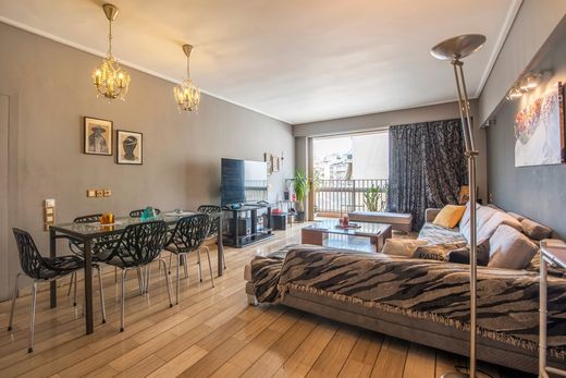 Apartment / Etagenwohnung in Athen, Nomarchía Athínas