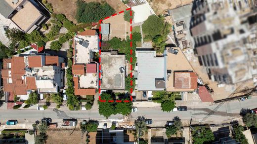 ‏קרקע ב  Alimos, Nomarchía Athínas