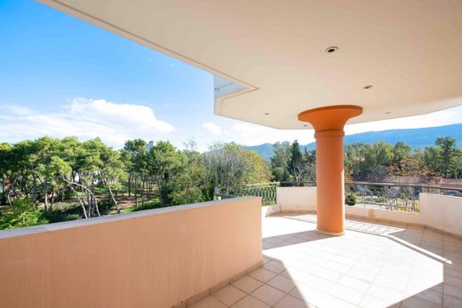 Appartement à Athènes, Nomarchía Athínas