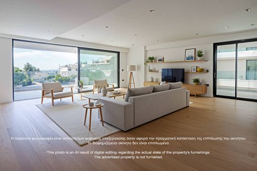 Apartment / Etagenwohnung in Glyfáda, Nomarchía Athínas
