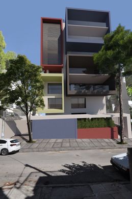 Apartment / Etagenwohnung in Alimos, Nomarchía Athínas