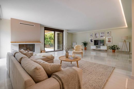 Apartment / Etagenwohnung in Kifisiá, Nomarchía Athínas