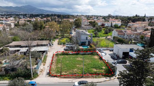 Land in Kifisiá, Nomarchía Athínas