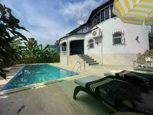 Villa in Türkler, Alanya