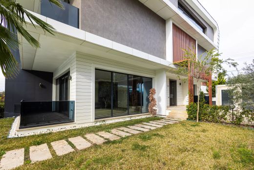 Villa en Döşemealtı, Provincia de Antalya