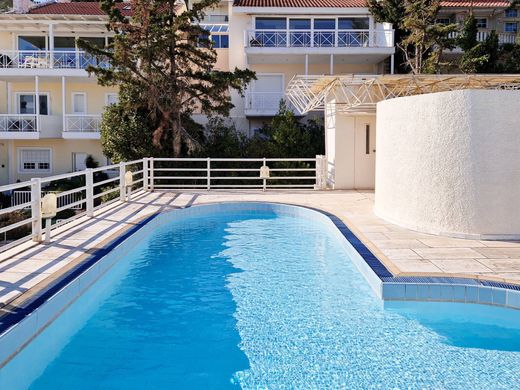 Villa in Psychikó, Nomarchía Athínas