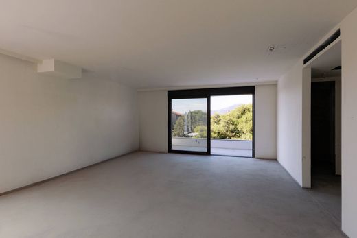 Casa en Káto Kifisiá, Nomarchía Athínas