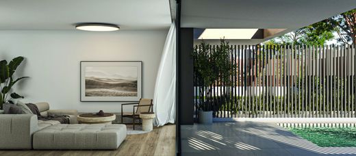 Μονοκατοικία σε Várkiza, Nomarchía Anatolikís Attikís